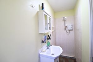 En-Suite In Annex- click for photo gallery